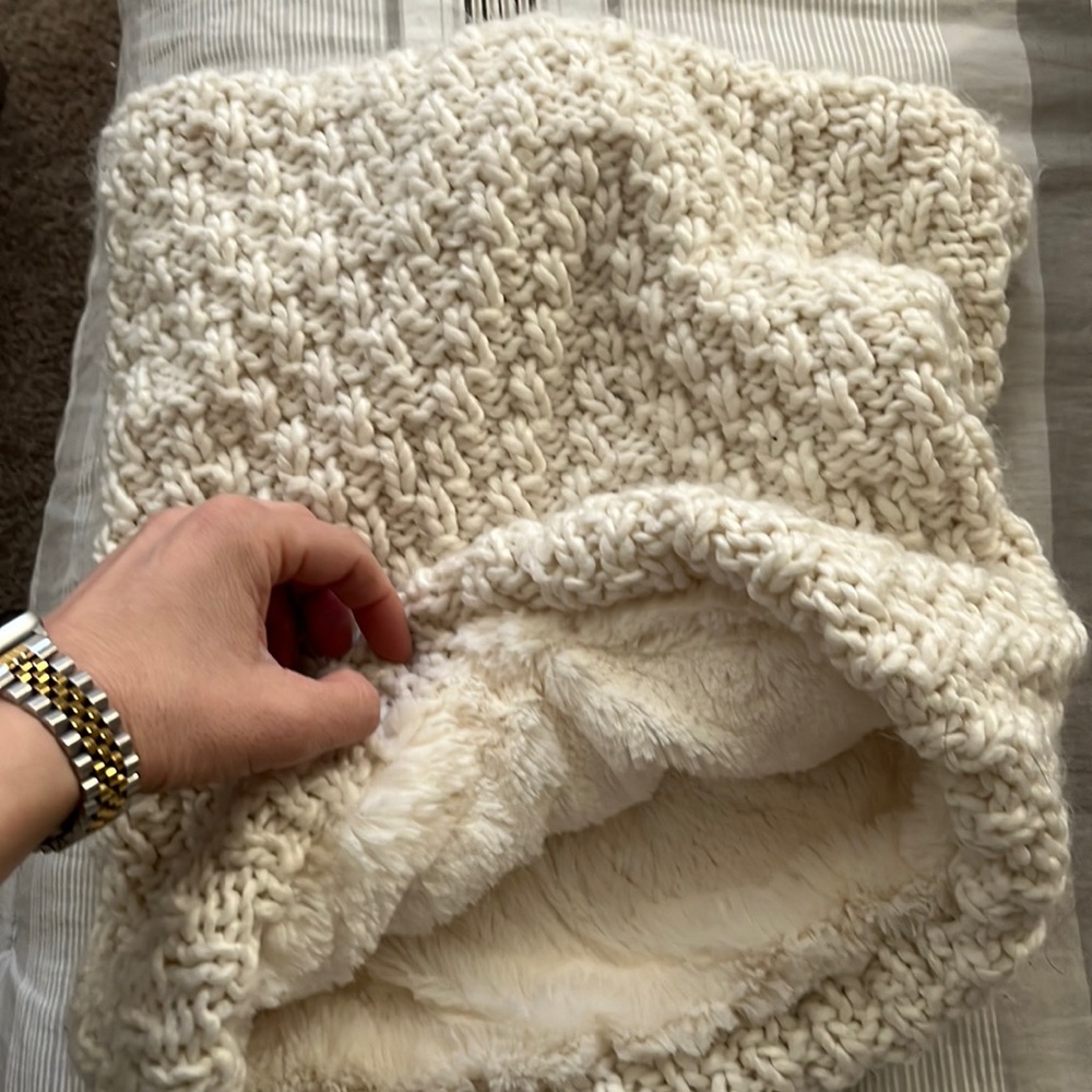 Gap neck warmer/scarf